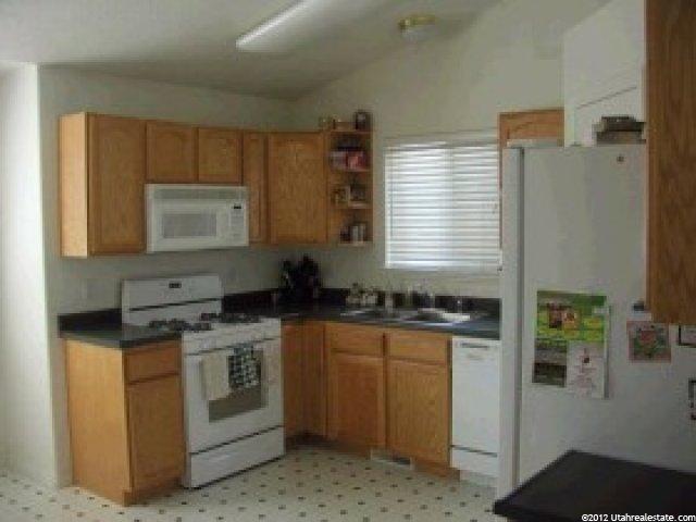 4114 Dillons Dr, Eagle Mountain, UT 84043 — photo 3
