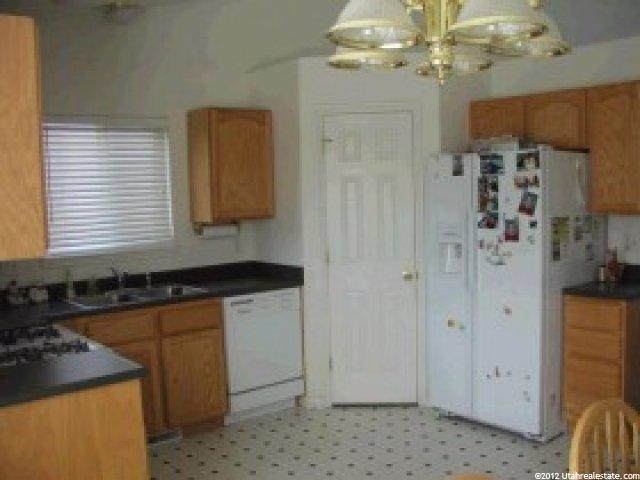 4114 Dillons Dr, Eagle Mountain, UT 84043 — photo 4