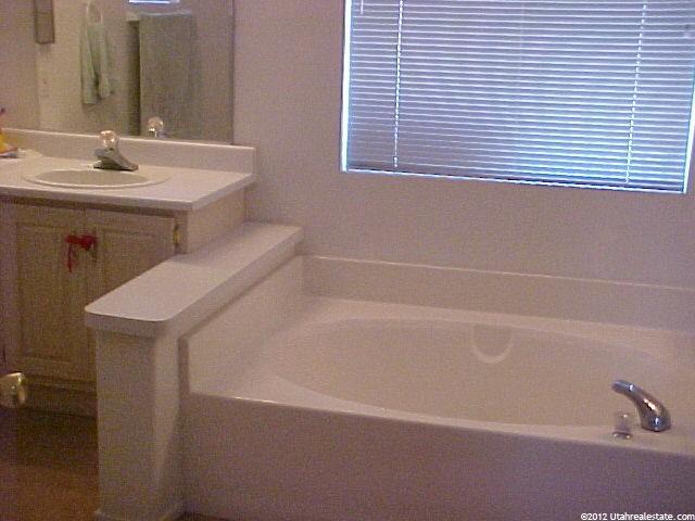 3146 S Quincy Ave E, Ogden, UT 84403 — photo 7