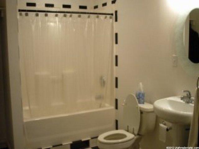 3910 N 2750 W, Farr West, UT 84404 — photo 5