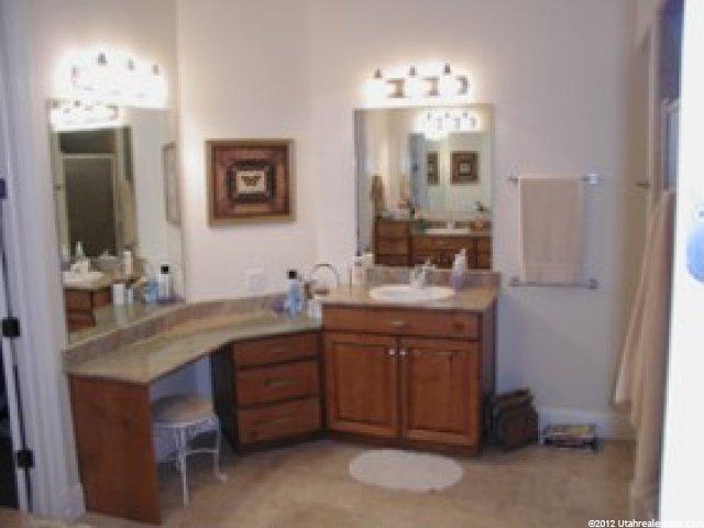 840 Jessis Meadow Dr, West Bountiful, UT 84087 — photo 3