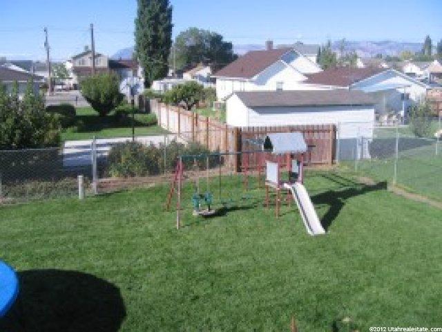 774 W 1740 N, Clinton, UT 84015 — photo 8