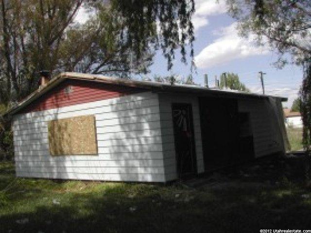 455 E 100 S, Myton, UT 84052 — photo 2