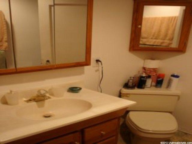 1180 S Orchard Dr, Bountiful, UT 84010 — photo 3