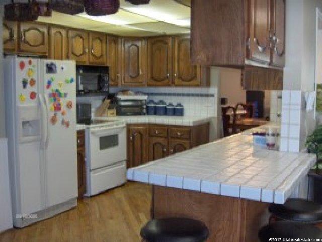 302 N 950 E, Kaysville, UT 84037 — photo 2