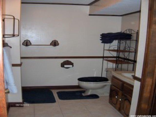 302 N 950 E, Kaysville, UT 84037 — photo 7