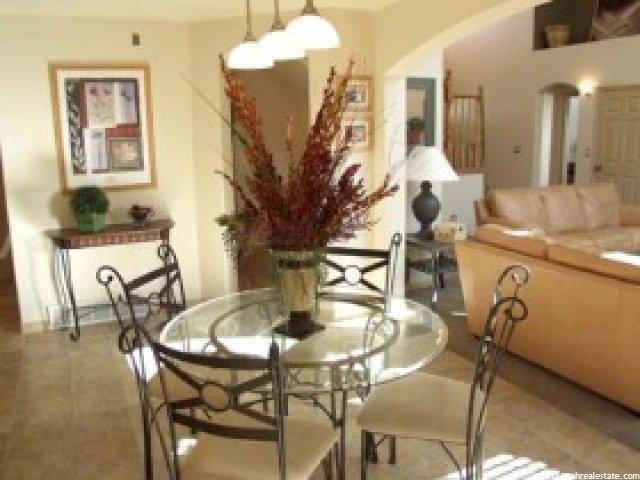 990 E Majesty Cir, Sandy, UT 84094 — photo 4