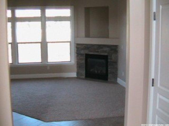 2067 S 450 E, Kaysville, UT 84037 — photo 3