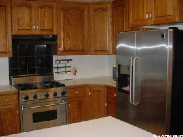 4062 Bona Villa Dr, Ogden, UT 84403 — photo 2