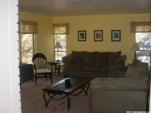 4062 Bona Villa Dr, Ogden, UT 84403 — photo 4