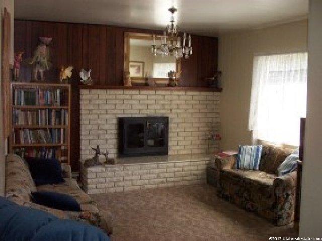 89 E 400 S, Mt Pleasant, UT 84647 — photo 2