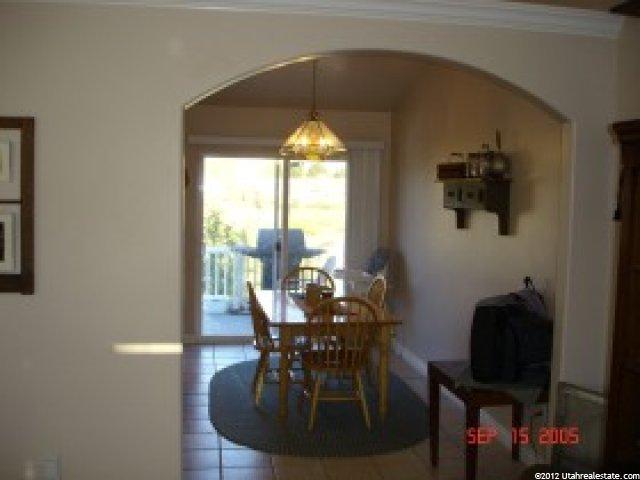 2178 N 2070 W, Clinton, UT 84015 — photo 3