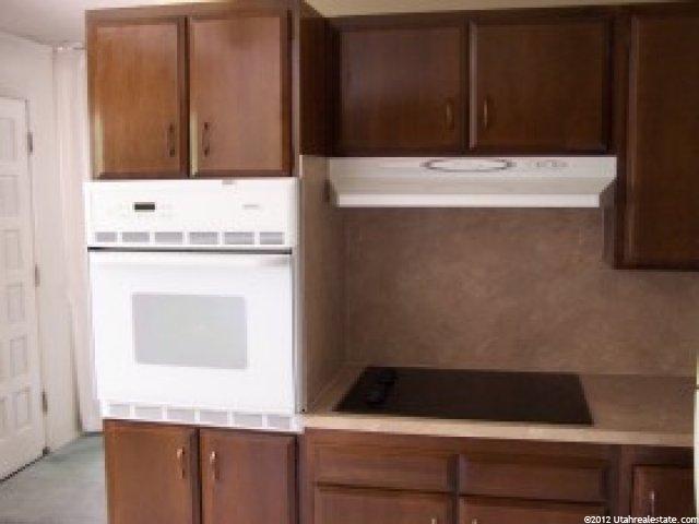 4985 Pinehill Dr, Murray, UT 84107 — photo 5
