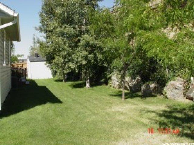 205 E 2050 N, Centerville, UT 84014 — photo 8