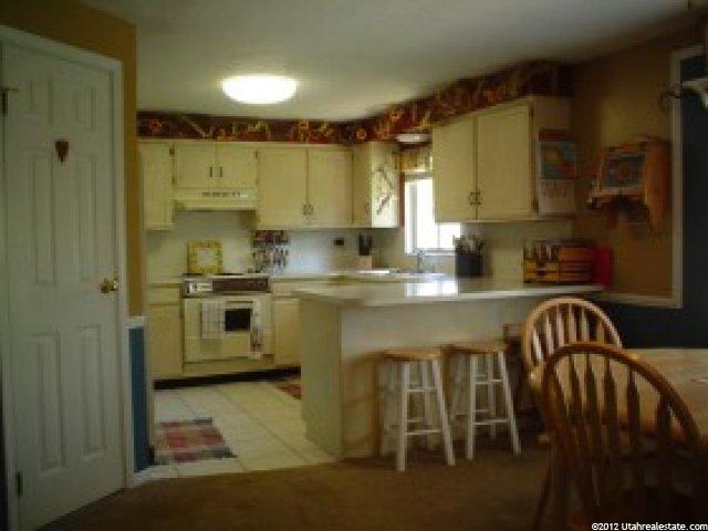 2098 N 1600 E, Layton, UT 84040 — photo 2