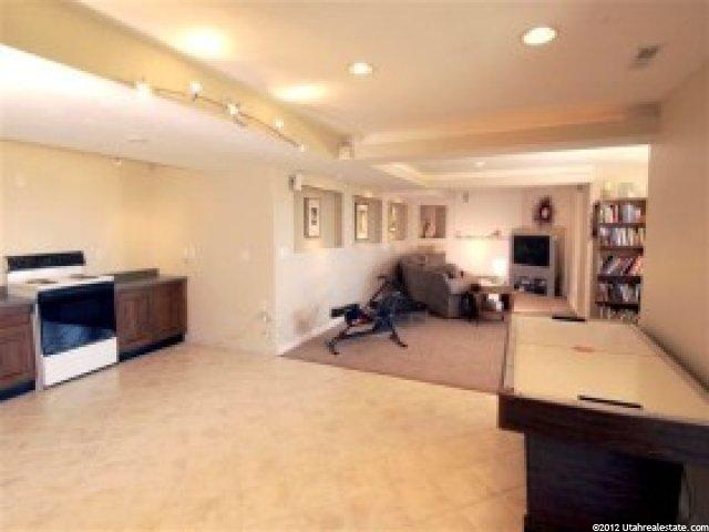 9339 Avanyu Ct, Pleasant Grove, UT 84062 — photo 5