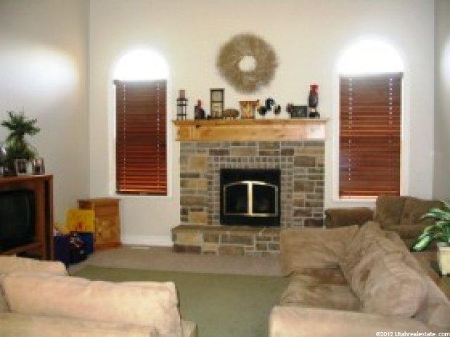 855 Jessis Meadow Dr, West Bountiful, UT 84087 — photo 4