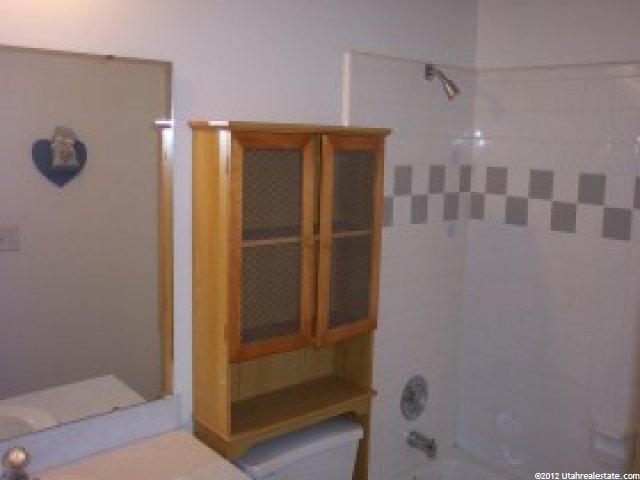282 W 1980 S, Clearfield, UT 84015 — photo 3