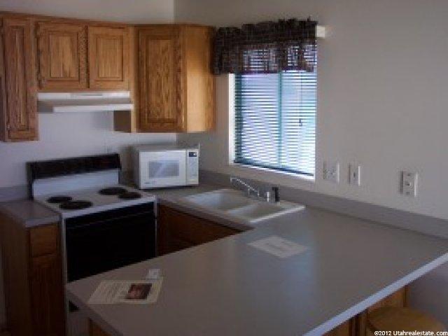282 W 1980 S, Clearfield, UT 84015 — photo 4