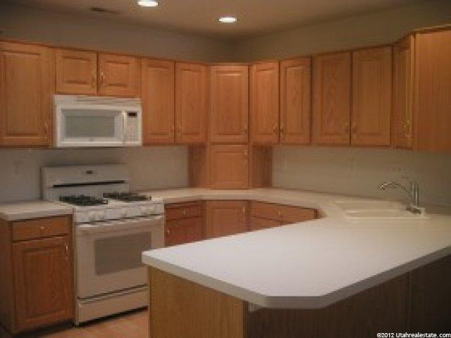 705 W 4075 S, Riverdale, UT 84405 — photo 4