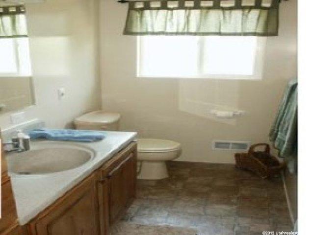 254 E 1950 S, Bountiful, UT 84010 — photo 3