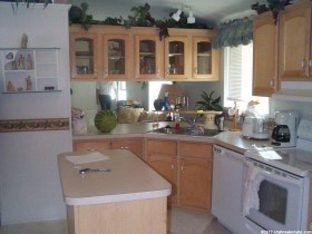 4375 S Weber River Dr, Riverdale, UT 84405 — photo 3