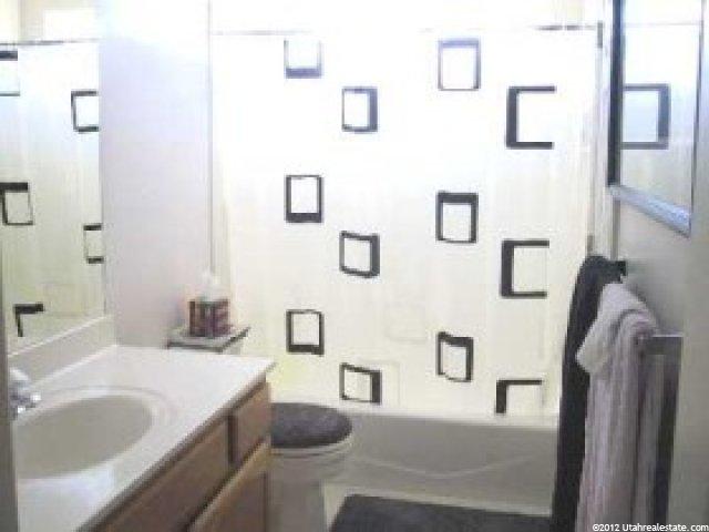 1959 Jenny Ln, Clearfield, UT 84015 — photo 7