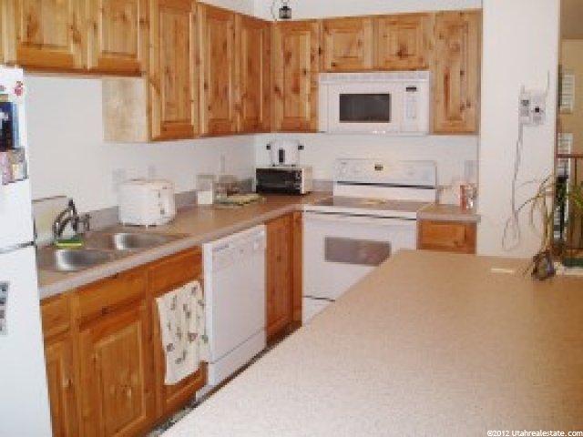 235 Lyman Ln, Bountiful, UT 84010 — photo 5