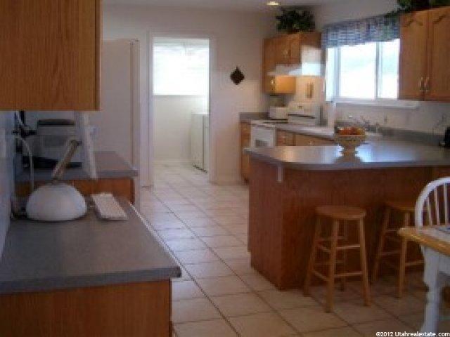 1464 S 950 W, Woods Cross, UT 84087 — photo 3