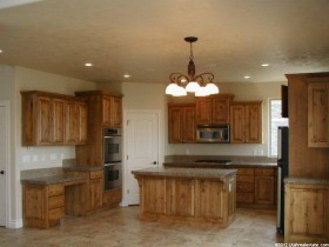 13236 Aintree Ave, Draper, UT 84020 — photo 2