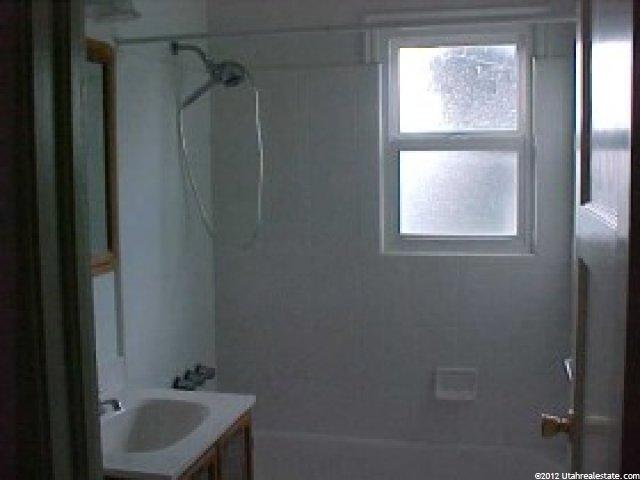 86 N Villa Dr, Clearfield, UT 84015 — photo 6