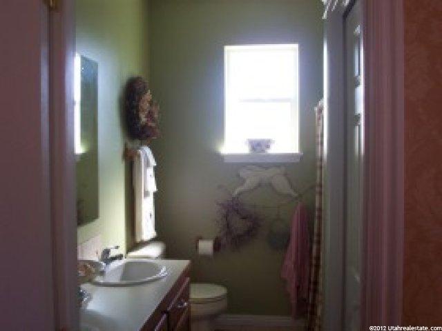 1011 S 2000 E, Vernal, UT 84078 — photo 8