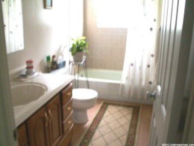 822 E Grenoble Dr, Midvale, UT 84047 — photo 4