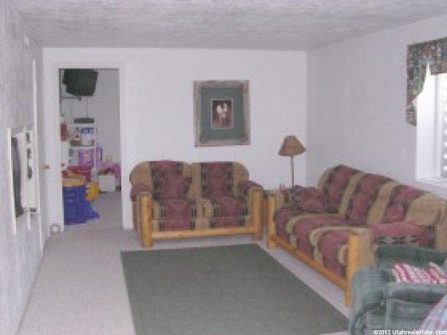 519 E 400 S, Mt Pleasant, UT 84647 — photo 6