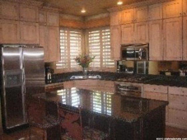 8705 Gorgoza Dr, Park City, UT 84098 — photo 2