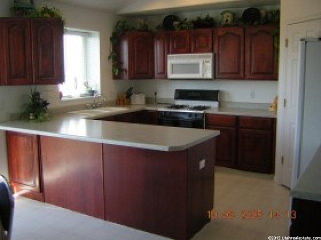 3927 S 2675 W, Roy, UT 84067 — photo 4