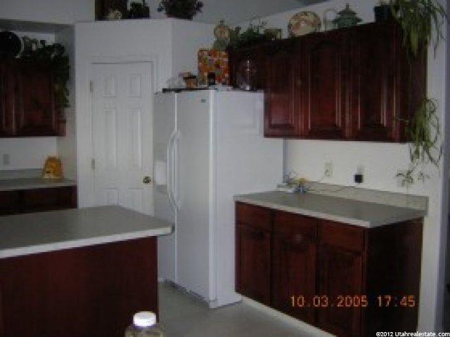 3927 S 2675 W, Roy, UT 84067 — photo 2