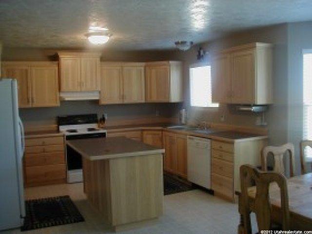 3511 S 1500 W, Vernal, UT 84078 — photo 8