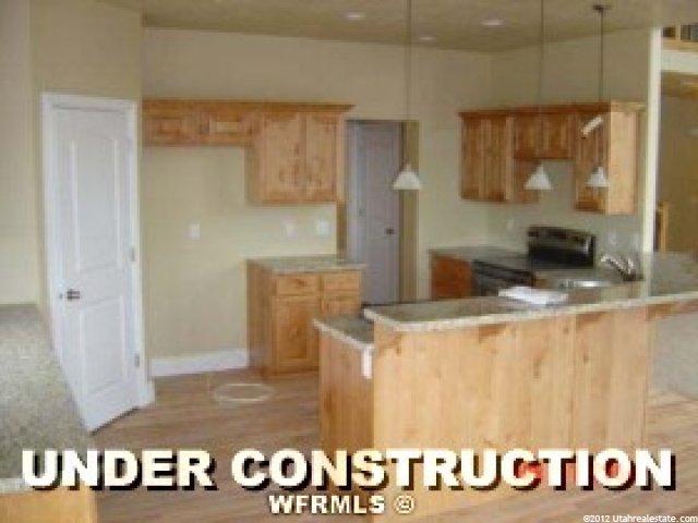 621 W 2400 S, Syracuse, UT 84075 — photo 4