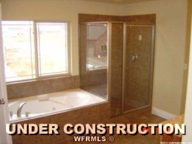 621 W 2400 S, Syracuse, UT 84075 — photo 8