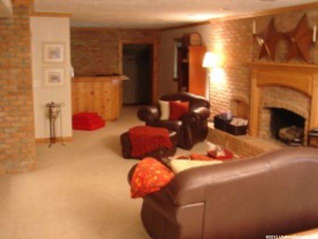 695 S 2100 W, Vernal, UT 84078 — photo 3