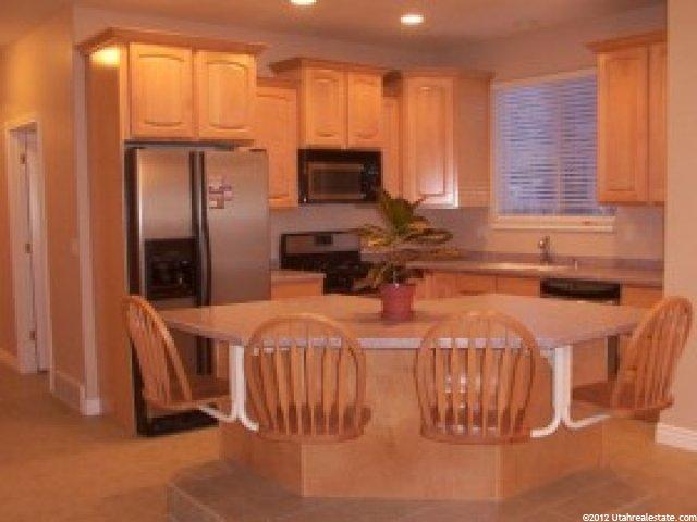 4988 S 1410 E, Ogden, UT 84403 — photo 3