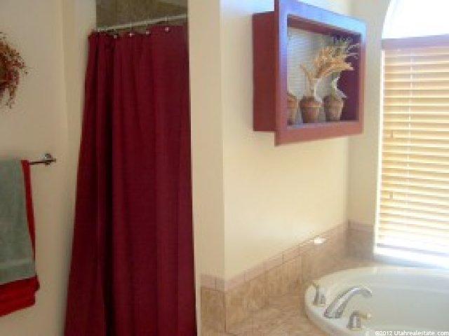 1924 N 850 E, North Ogden, UT 84414 — photo 5