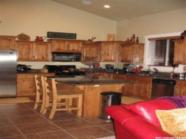 781 Eagleview Dr, Providence, UT 84332 — photo 3