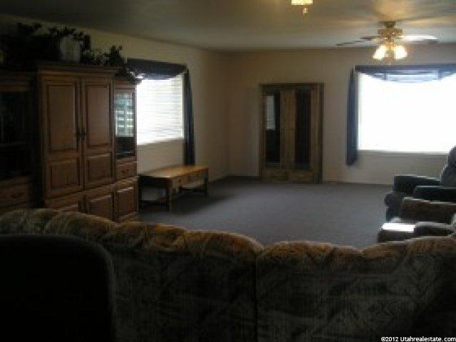 795 E 400 N, Wellsville, UT 84339 — photo 5