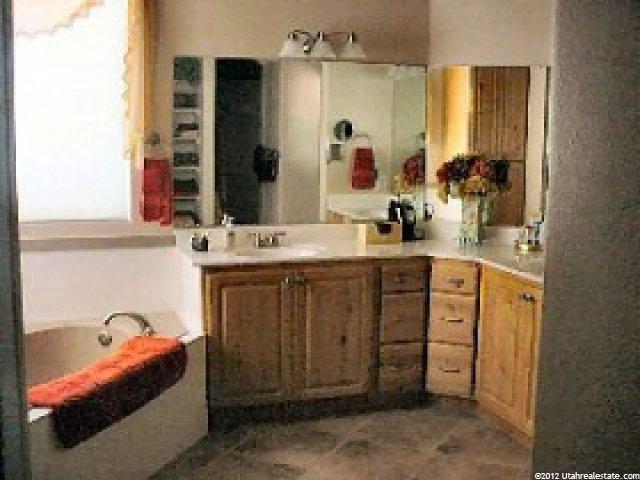 2930 Windmill Dr, Santa Clara, UT 84765 — photo 6