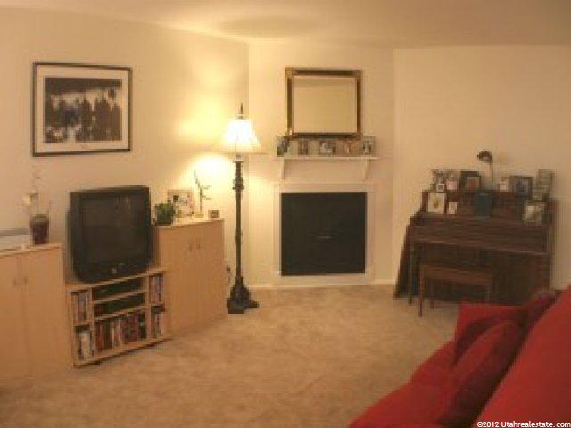 314 W Center St, Bountiful, UT 84010 — photo 2