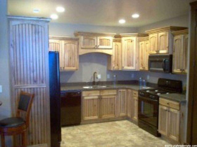 61 N Sherwood Dr, Providence, UT 84332 — photo 8