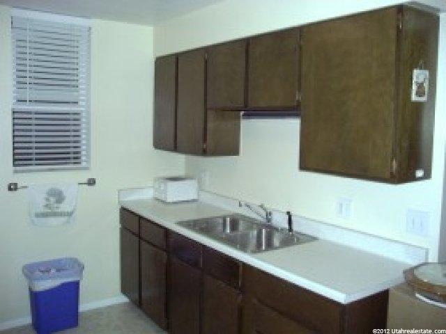 175 E 1100 N #21, Bountiful, UT 84010 — photo 2
