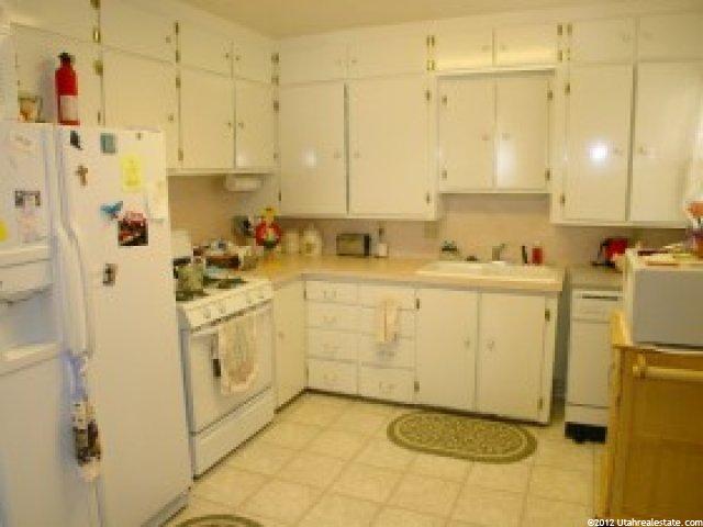 93 S 350 E, Clearfield, UT 84015 — photo 2